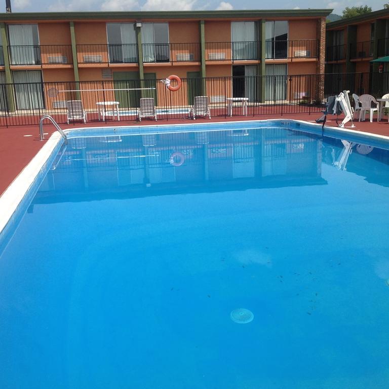 Hotel Baymont By Wyndham Salem Roanoke Area Exterior foto